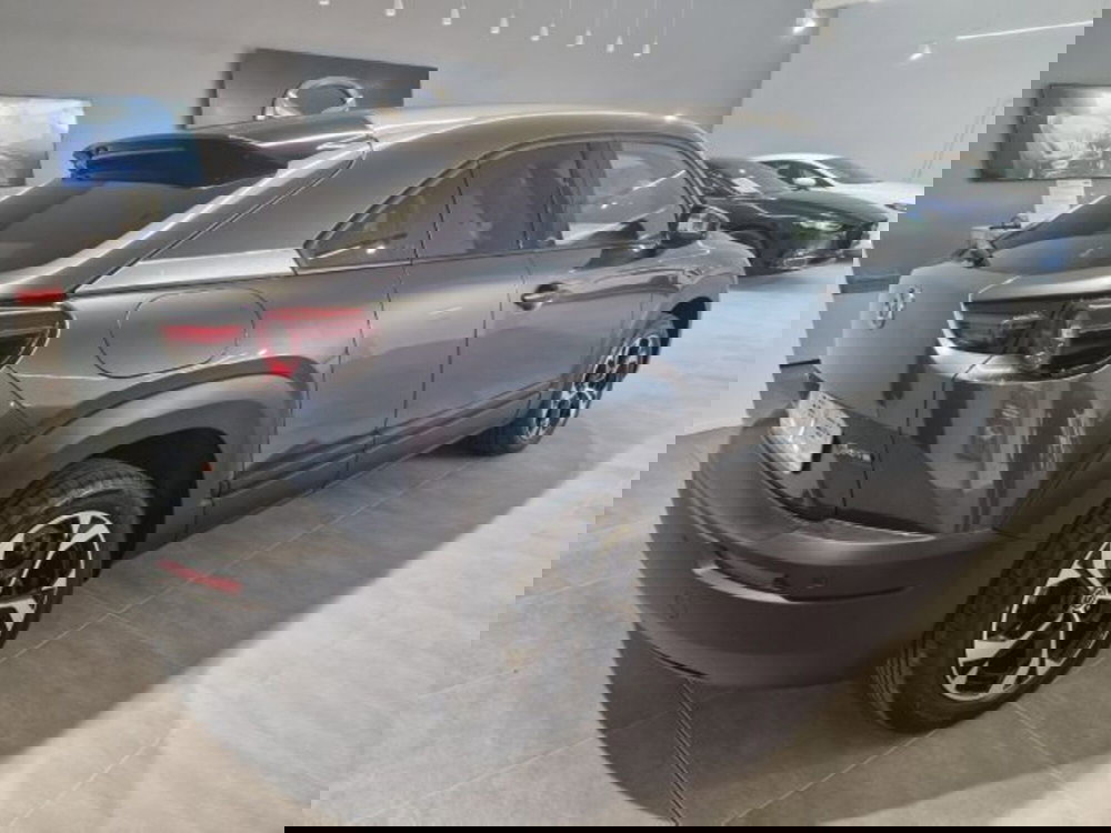 Mazda MX-30 nuova a Bologna (4)