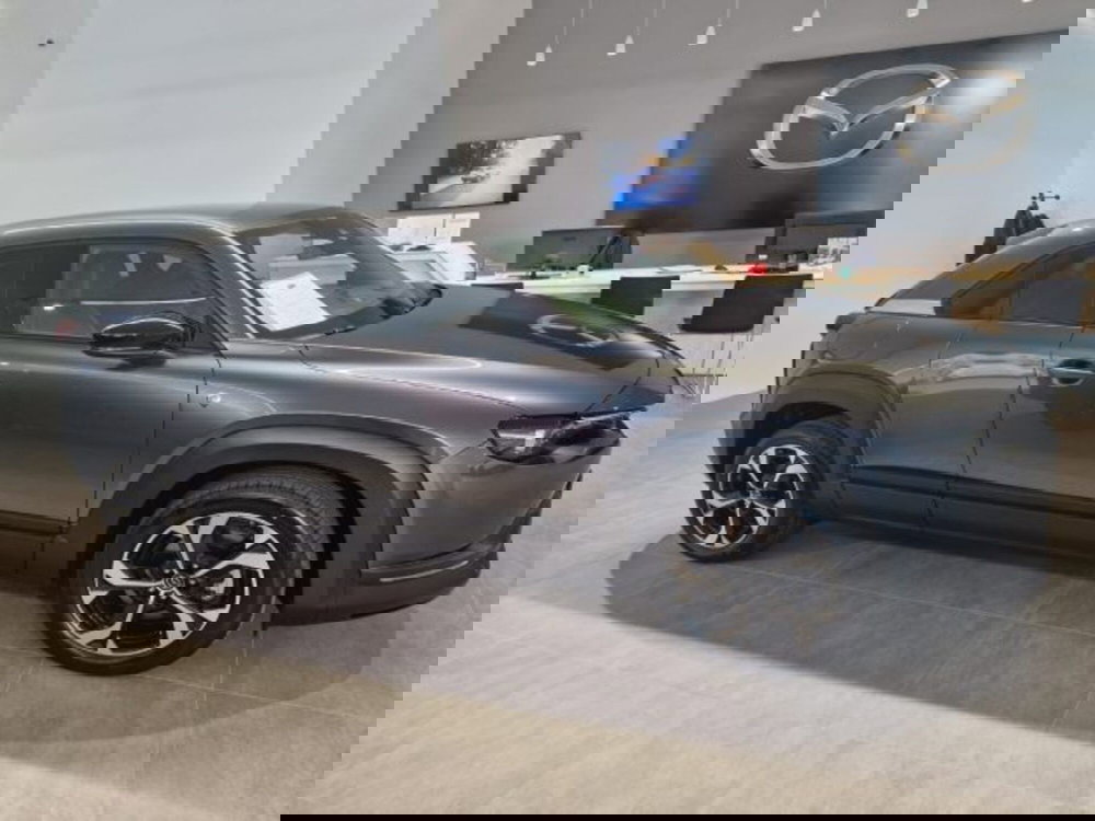 Mazda MX-30 nuova a Bologna (9)