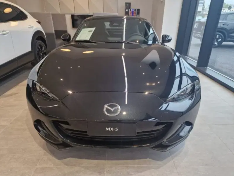 Mazda MX-5 nuova a Bologna (7)