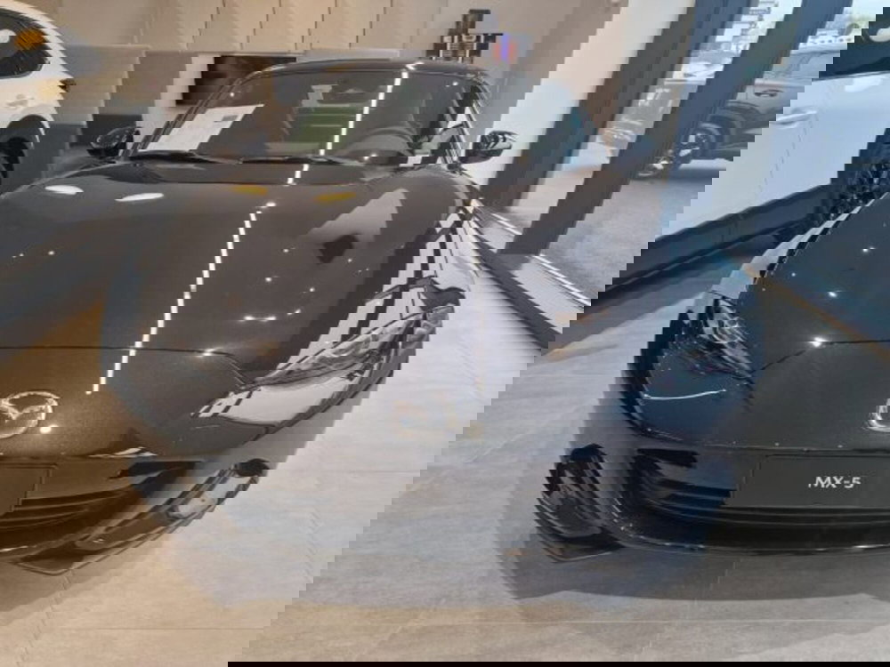 Mazda MX-5 nuova a Bologna (7)