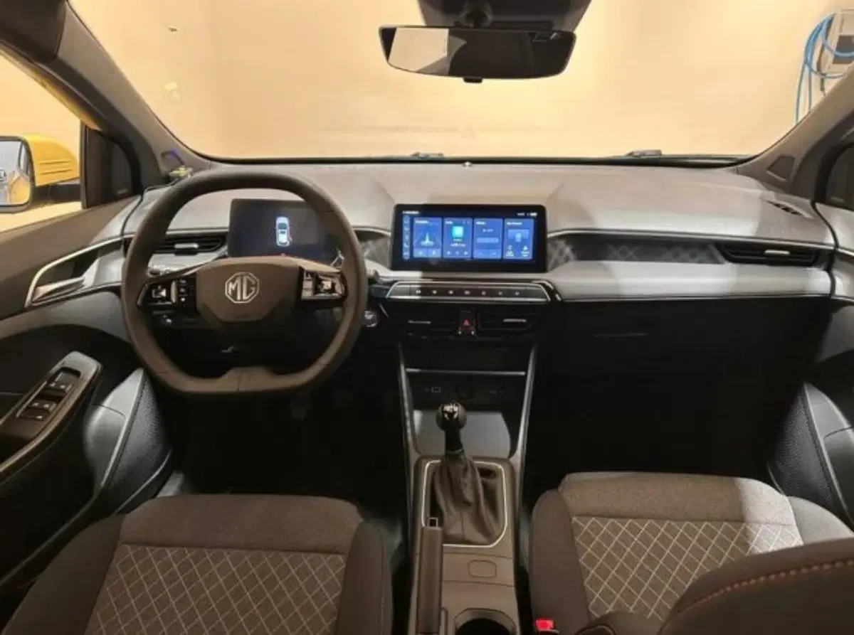 Mg MG3 nuova a Bologna (7)