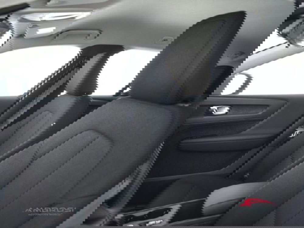 Volvo XC40 nuova a Perugia (9)