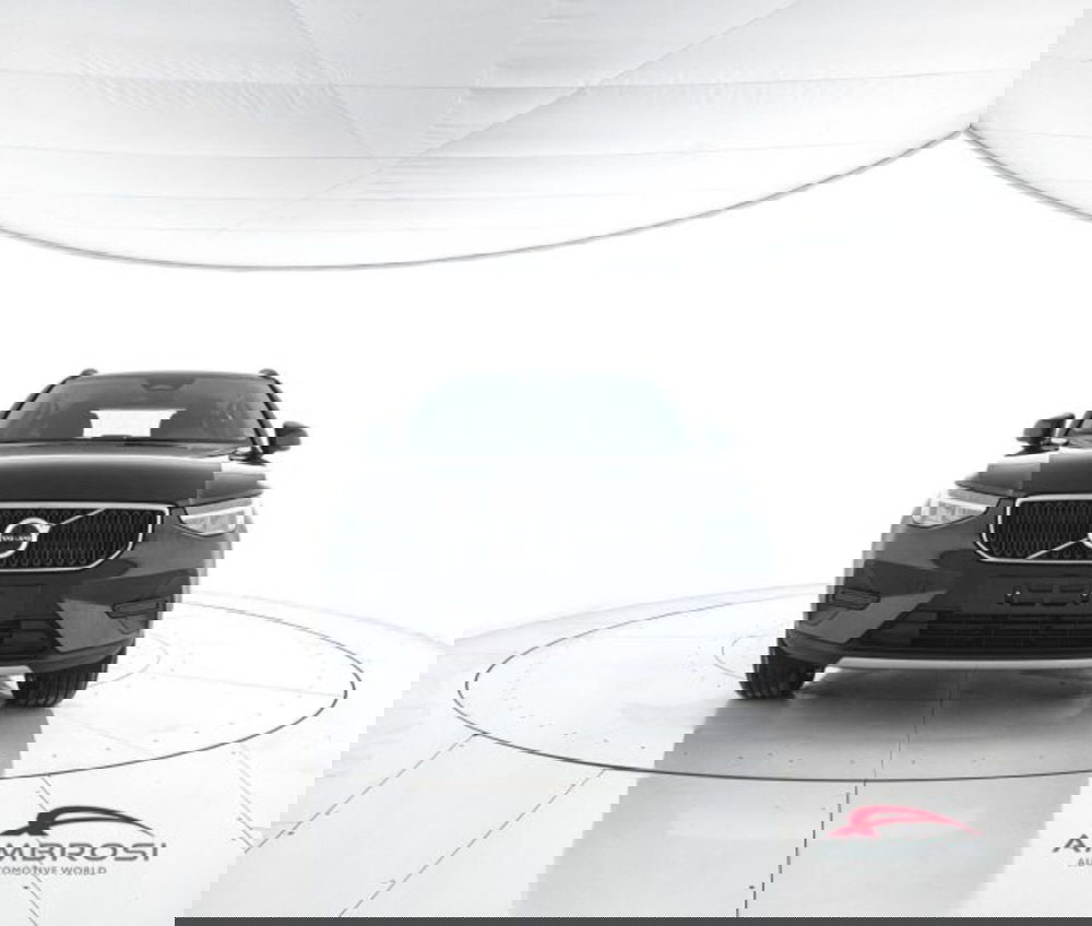 Volvo XC40 nuova a Perugia (5)