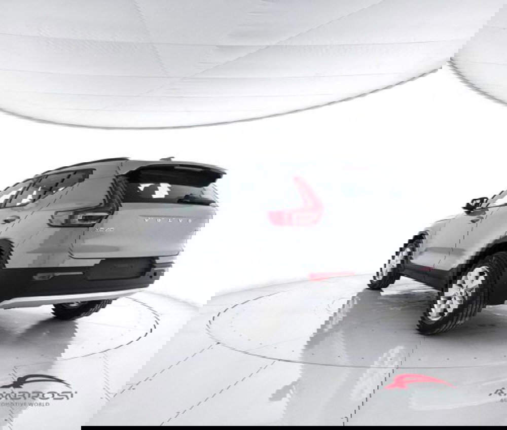 Volvo XC40 nuova a Perugia (4)