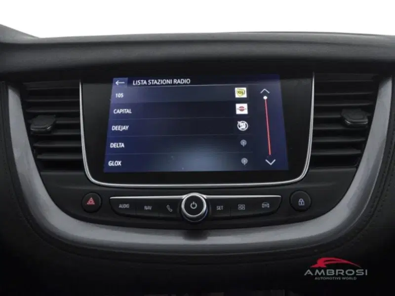 Opel Grandland X usata a Perugia (14)