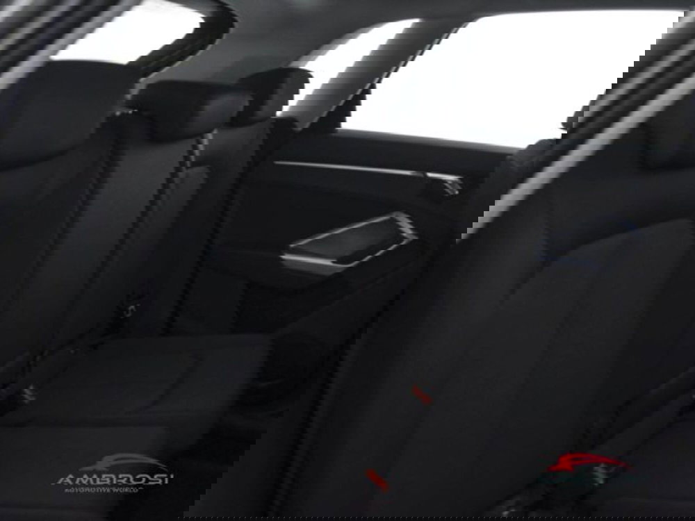 Audi Q3 usata a Perugia (11)