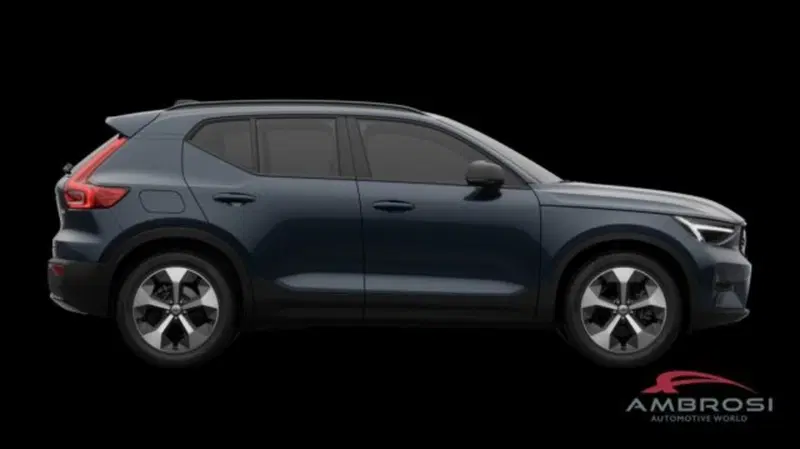 Volvo XC40 nuova a Perugia (5)
