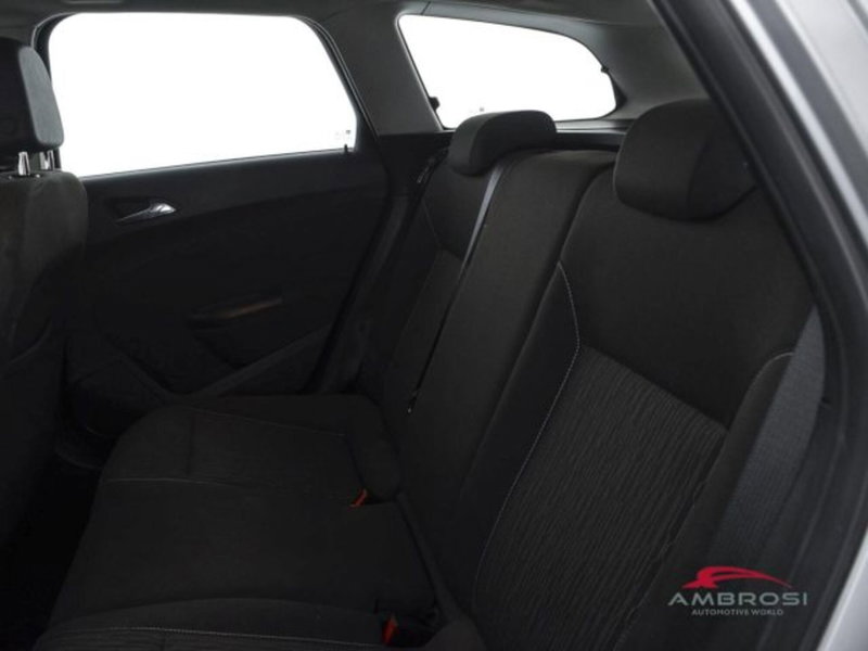 Opel Astra usata a Perugia (10)