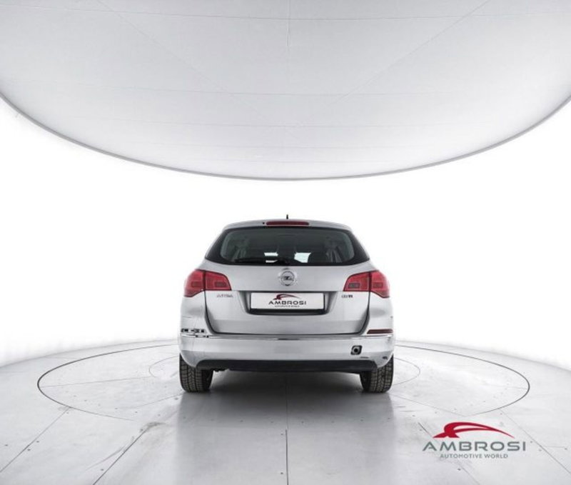 Opel Astra usata a Perugia (6)