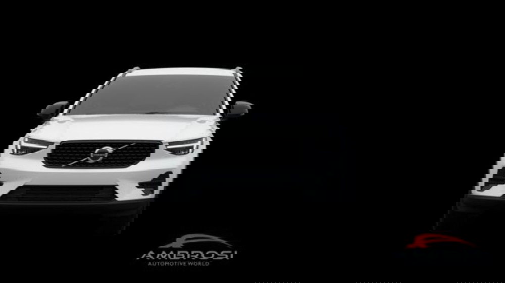 Volvo XC40 nuova a Perugia (8)