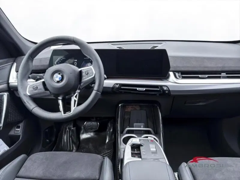 BMW X1 nuova a Perugia (11)