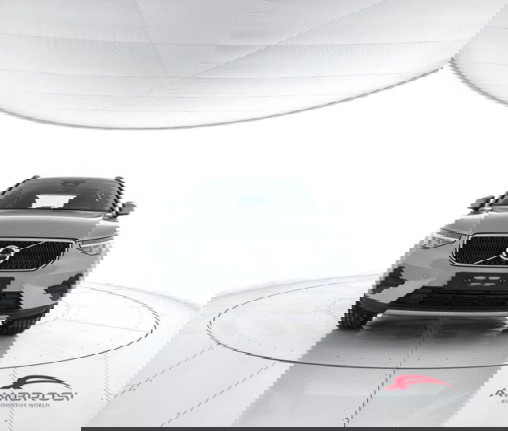 Volvo XC40 nuova a Perugia (5)