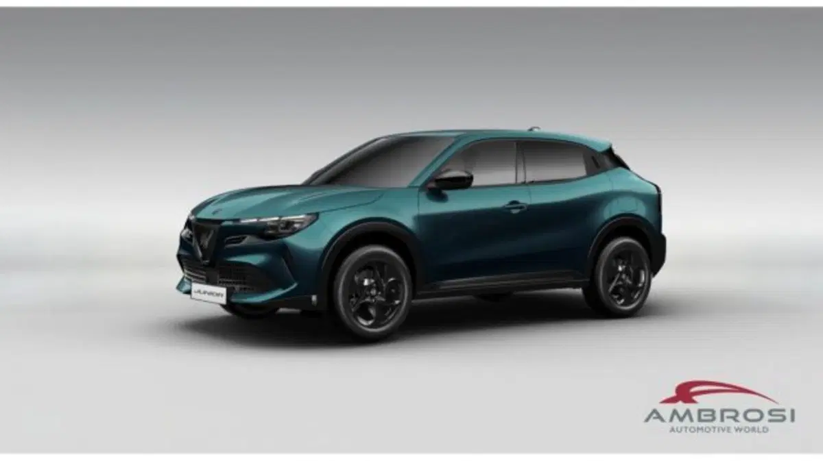 Alfa Romeo Junior nuova a Perugia
