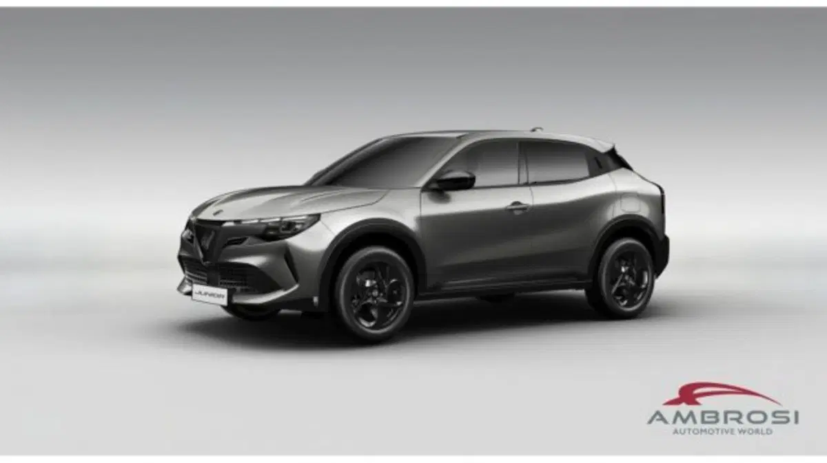 Alfa Romeo Junior nuova a Perugia