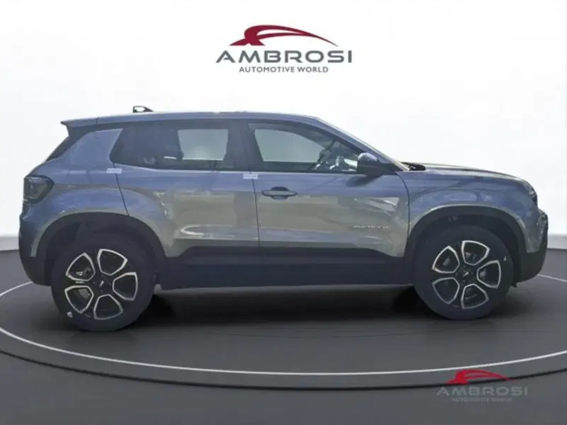 Jeep Avenger nuova a Perugia (5)