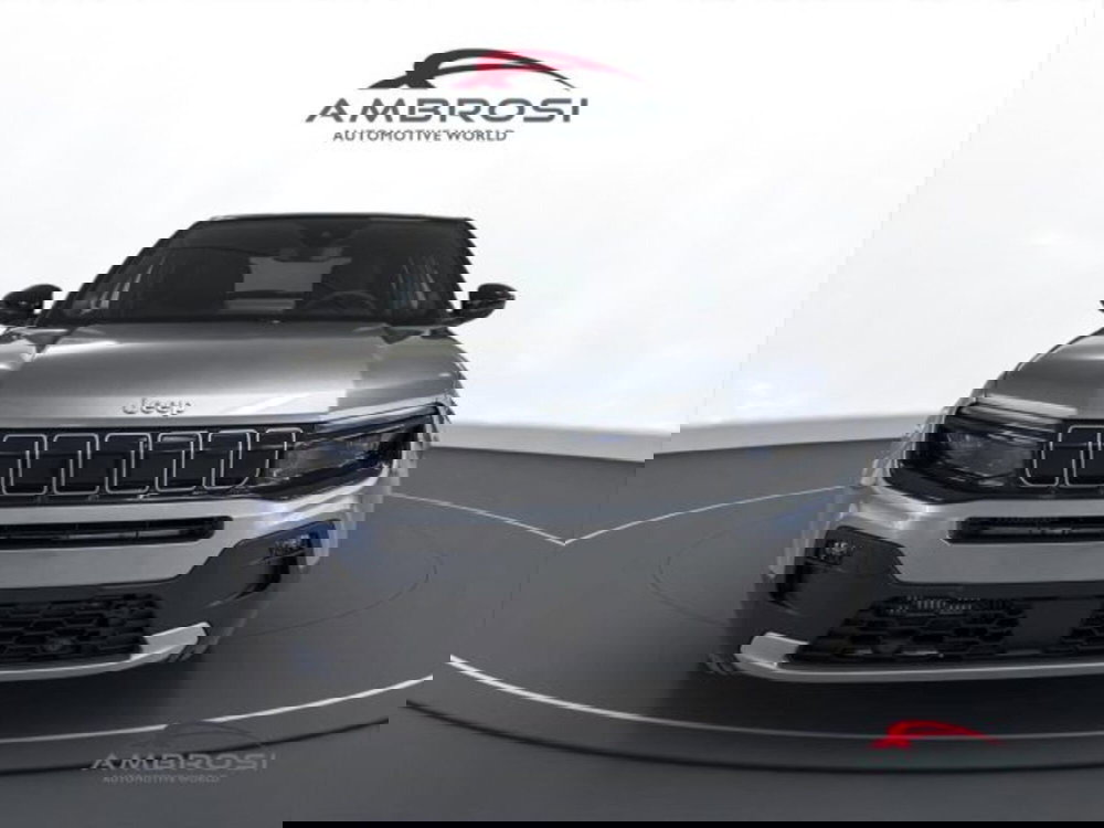 Jeep Avenger nuova a Perugia (7)