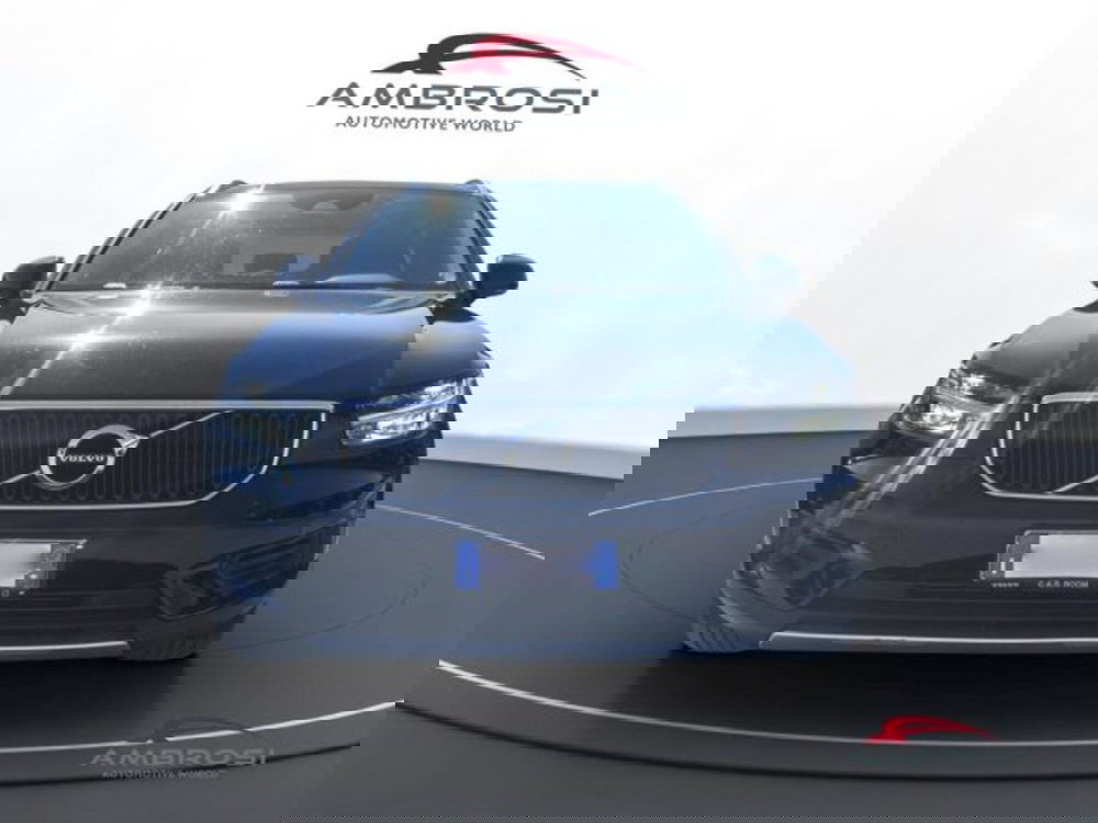 Volvo XC40 usata a Perugia (7)