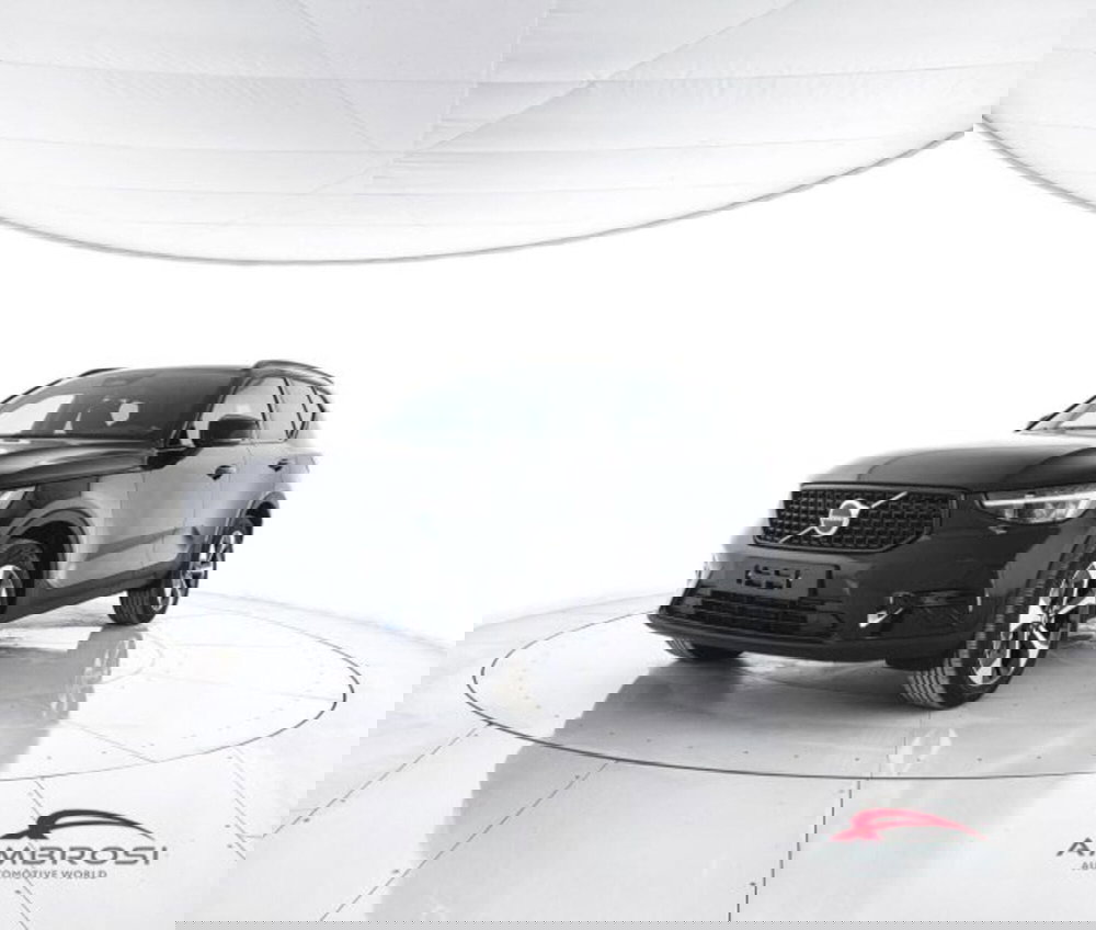 Volvo XC40 nuova a Perugia