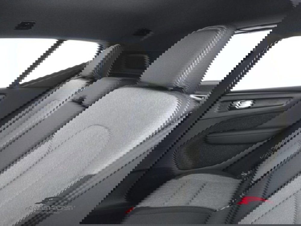 Volvo XC40 nuova a Perugia (10)