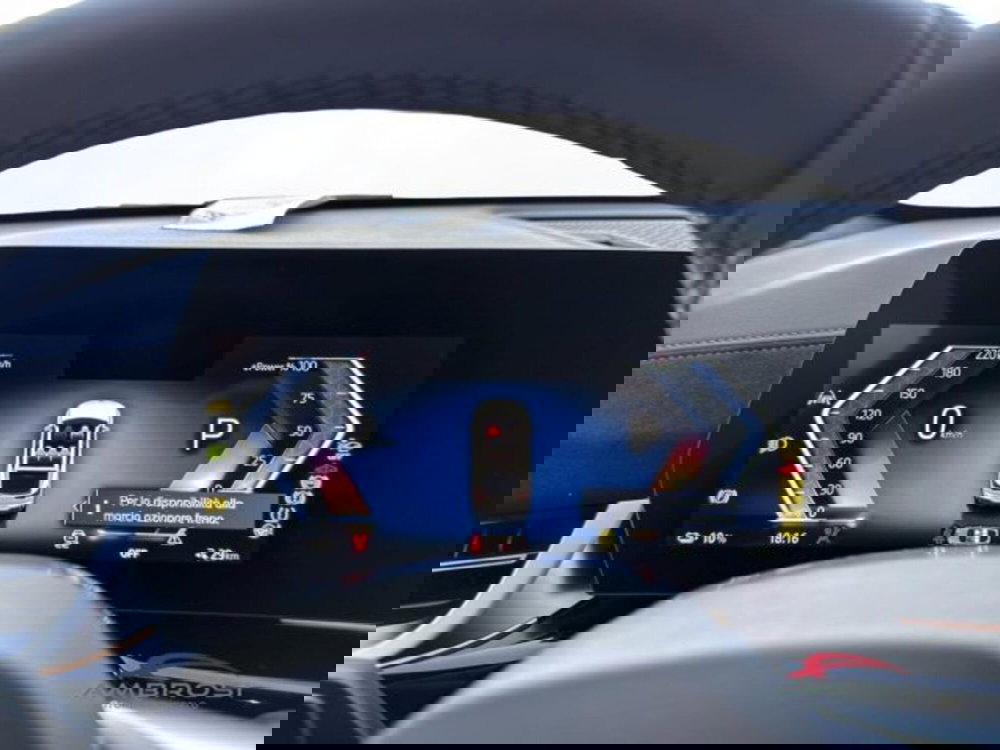 BMW iX2 nuova a Perugia (13)