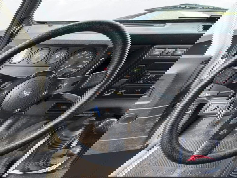 Land Rover Defender usata a Perugia (12)