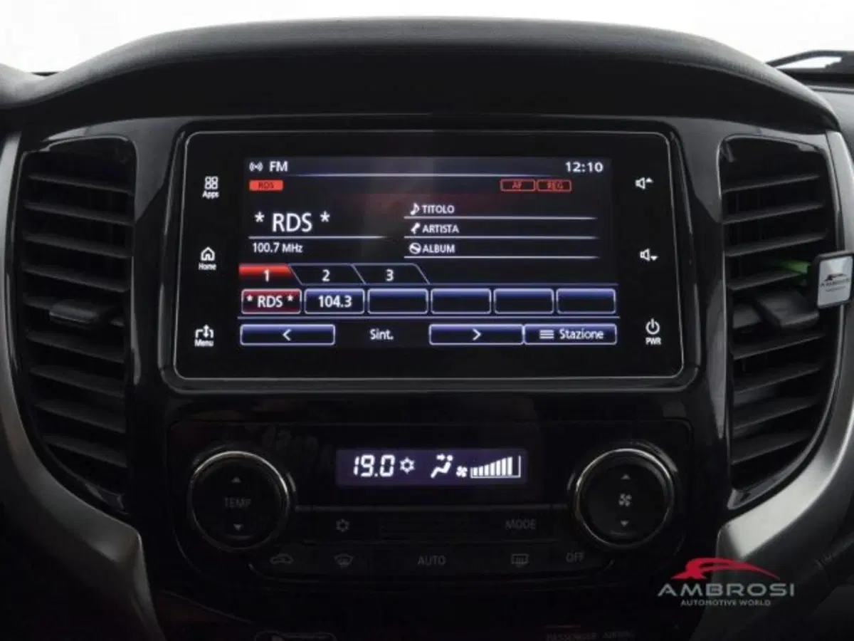 Mitsubishi L200 usata a Perugia (13)