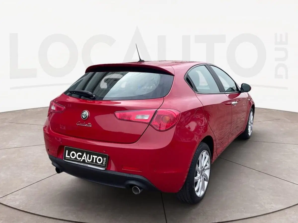 Alfa Romeo Giulietta usata a Torino (3)