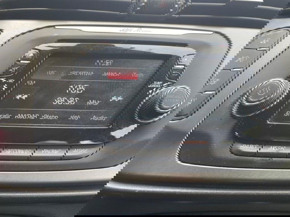 Alfa Romeo Giulietta usata a Torino (9)