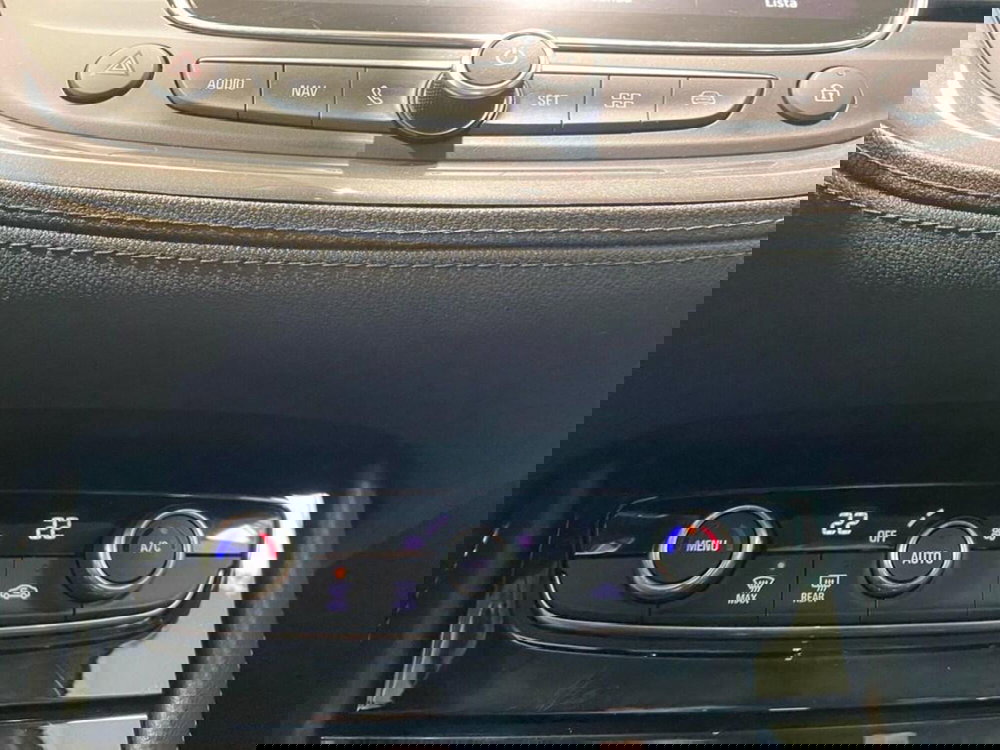 Opel Grandland X usata a Torino (11)