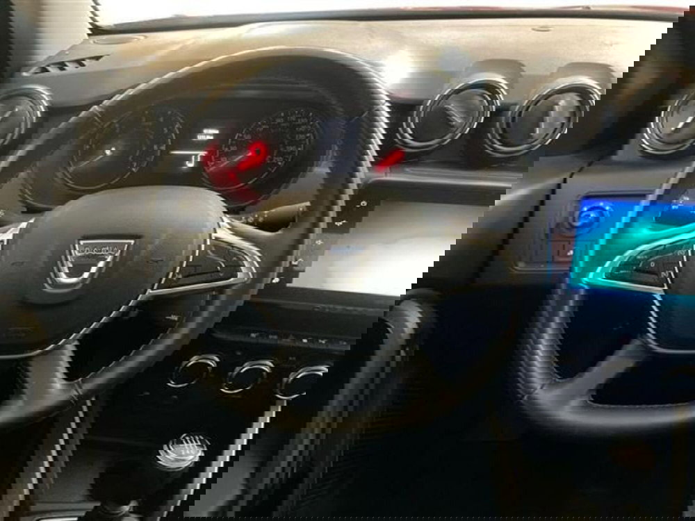 Dacia Duster usata a Como (16)