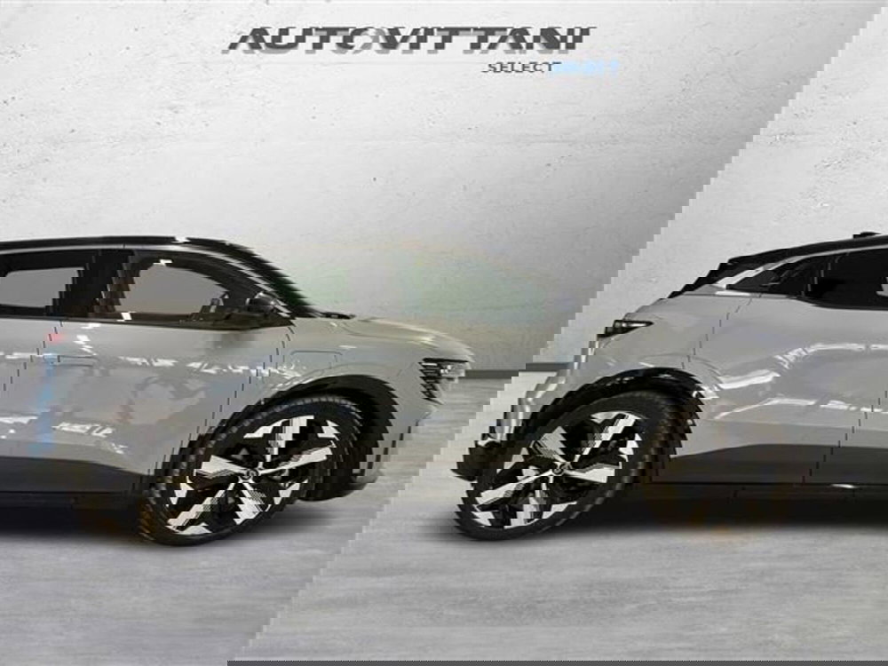 Renault Megane E-Tech Electric usata a Como (3)