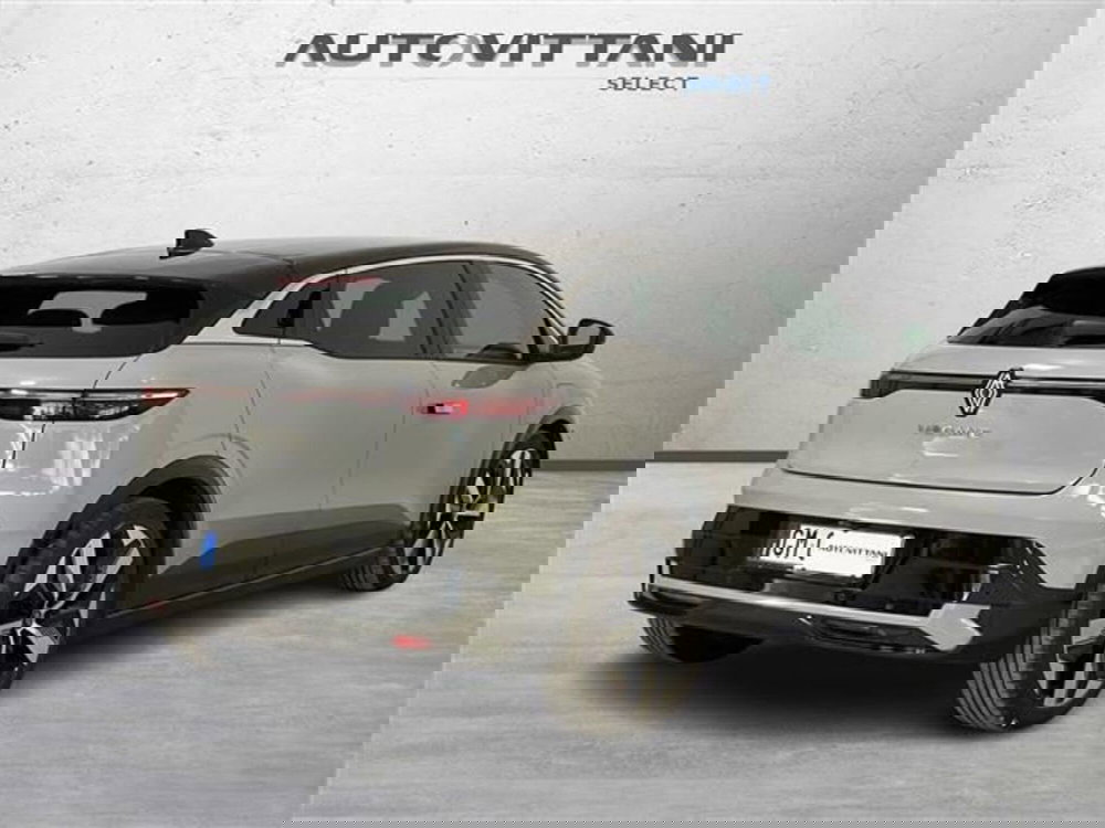 Renault Megane E-Tech Electric usata a Como (4)