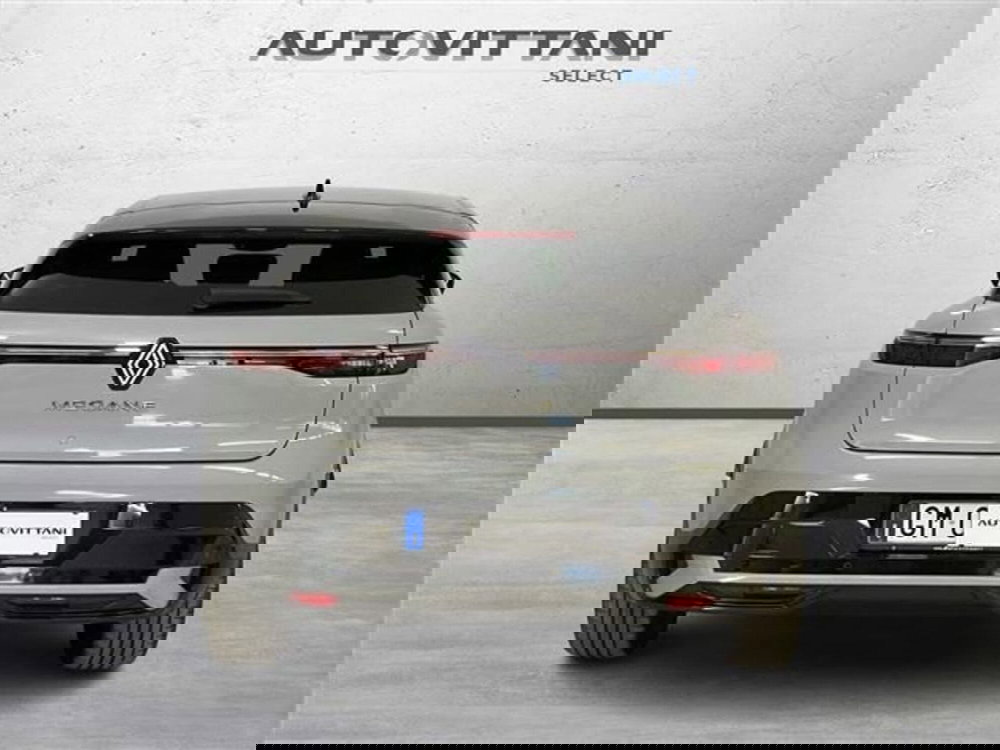 Renault Megane E-Tech Electric usata a Como (5)