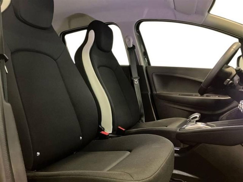 Renault Zoe usata a Como (9)