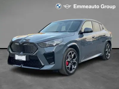 BMW iX2 xdrive 30 MSport del 2024 usata a Lecce