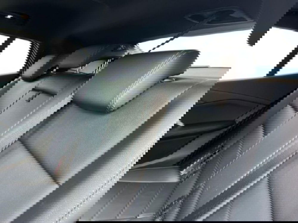 BMW iX2 usata a Lecce (15)