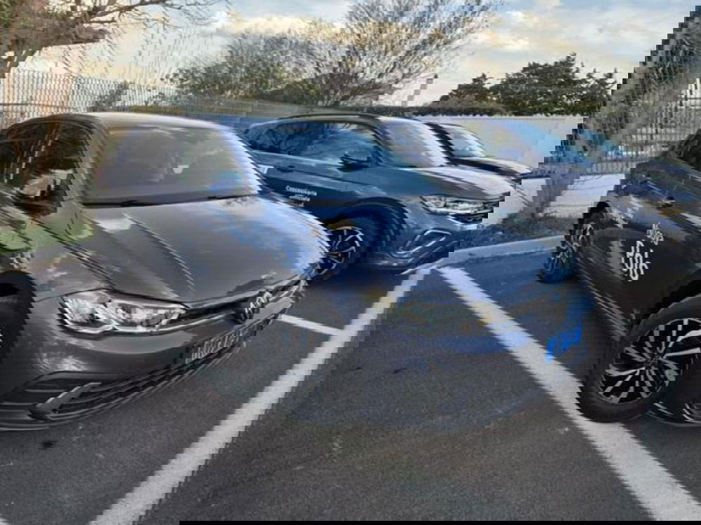 Volkswagen Polo nuova a Napoli (2)