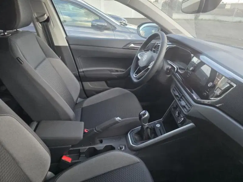 Volkswagen Polo nuova a Napoli (5)