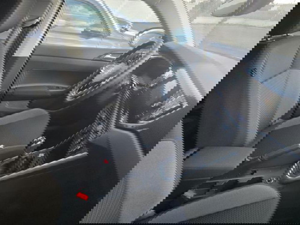 Volkswagen Polo nuova a Napoli (5)