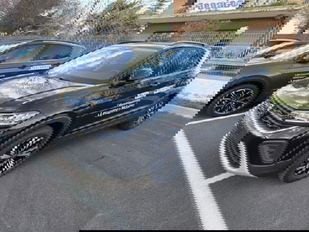 Volkswagen T-Cross nuova a Napoli (2)