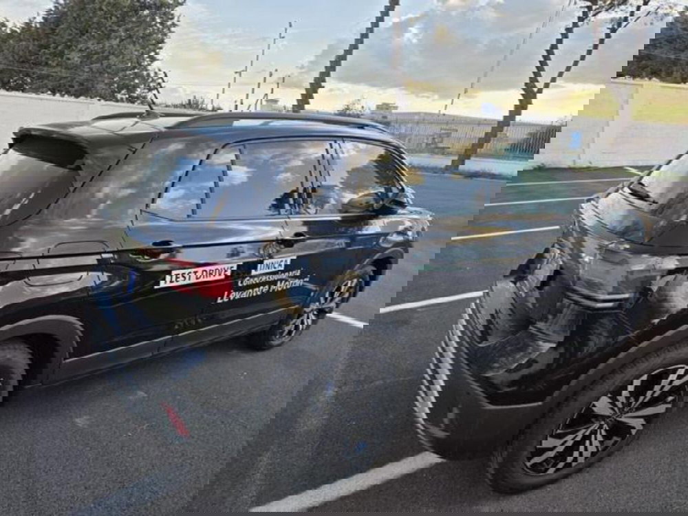 Volkswagen T-Cross nuova a Napoli (4)