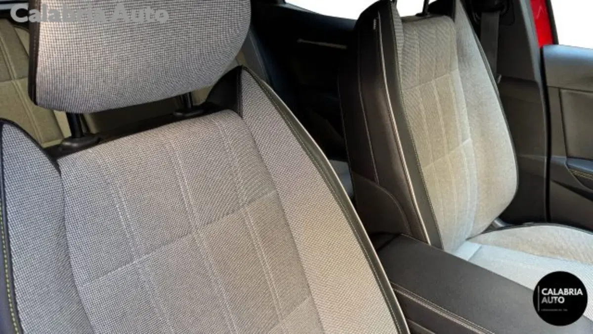 Renault Megane E-Tech Electric usata a Reggio Calabria (13)