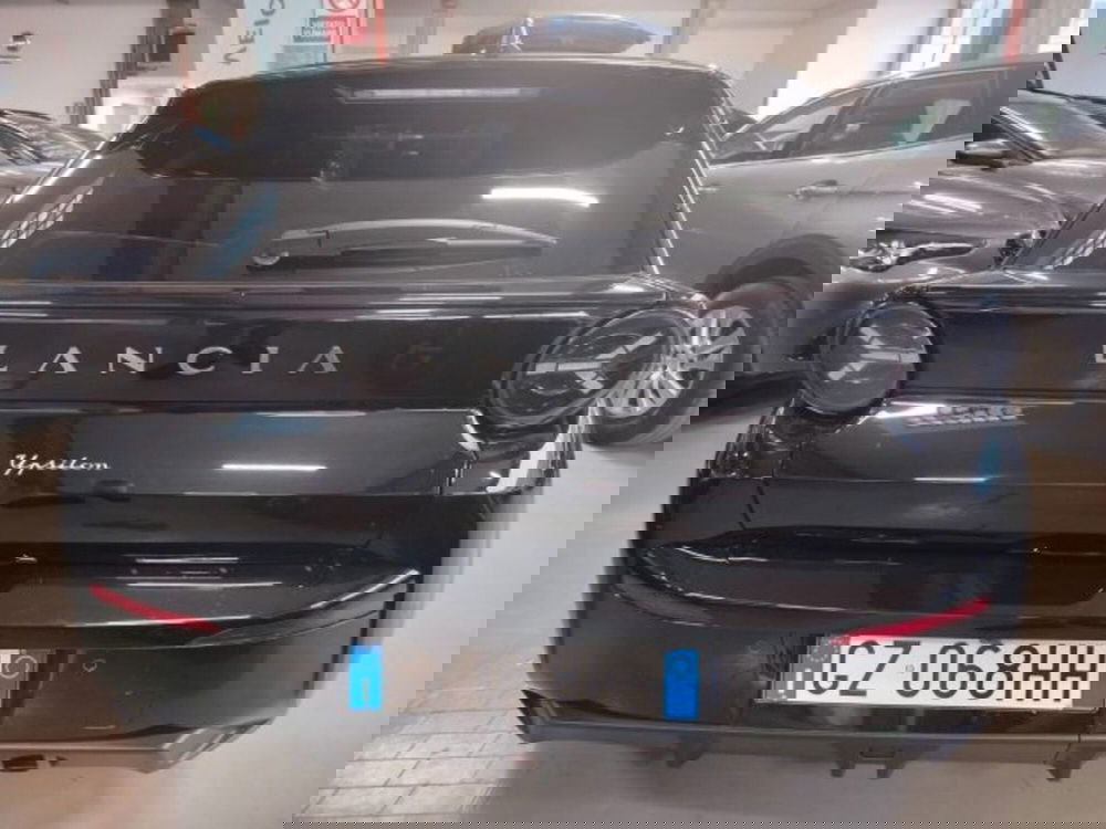 Lancia Ypsilon usata a Forlì-Cesena (6)