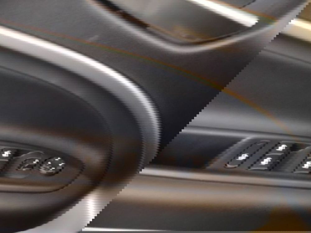 Jeep Avenger usata a Forlì-Cesena (16)