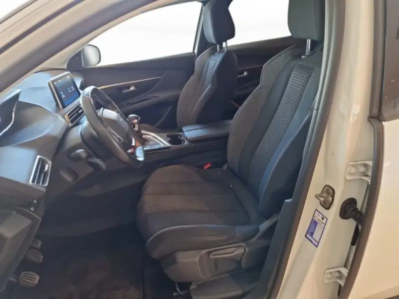 Peugeot 3008 usata a Modena (13)