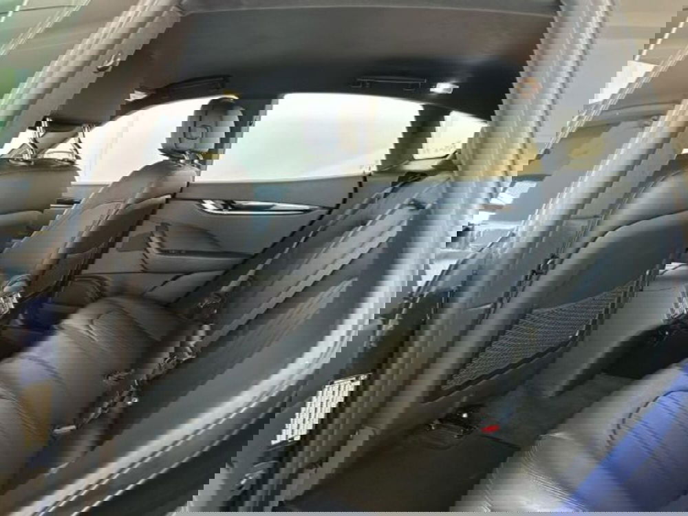 Maserati Levante usata a Modena (3)