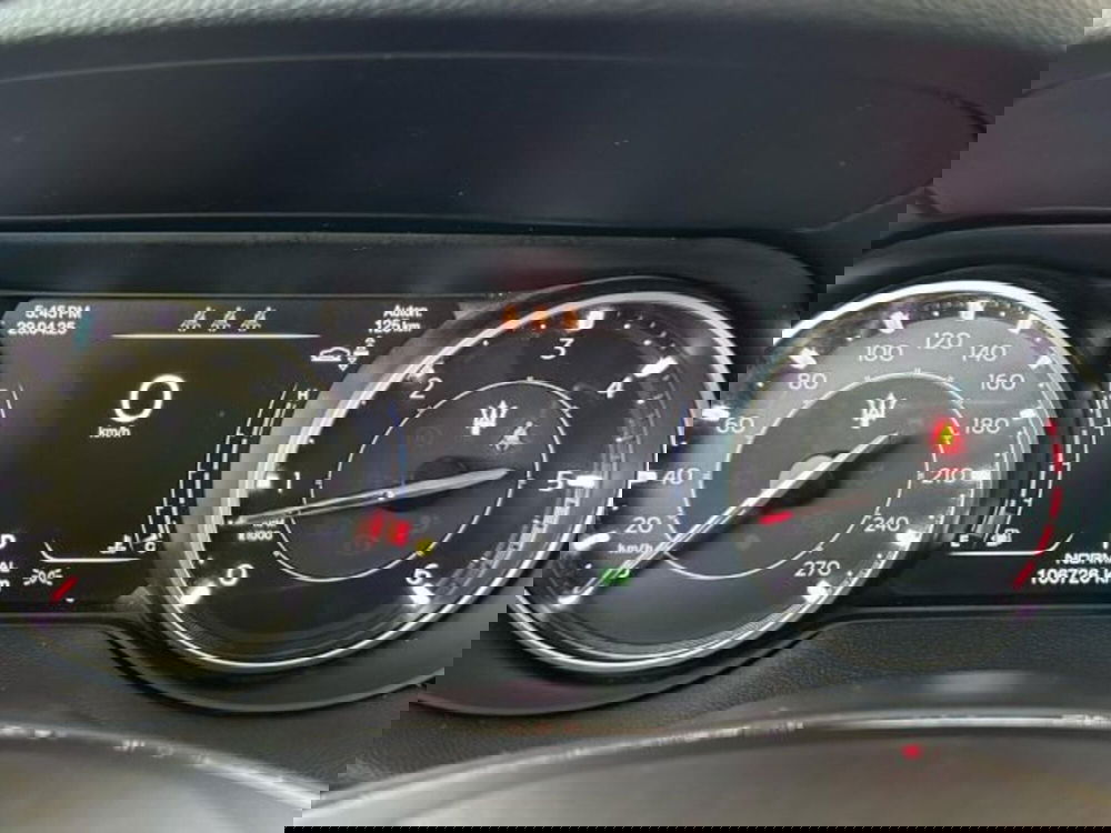 Maserati Levante usata a Modena (7)