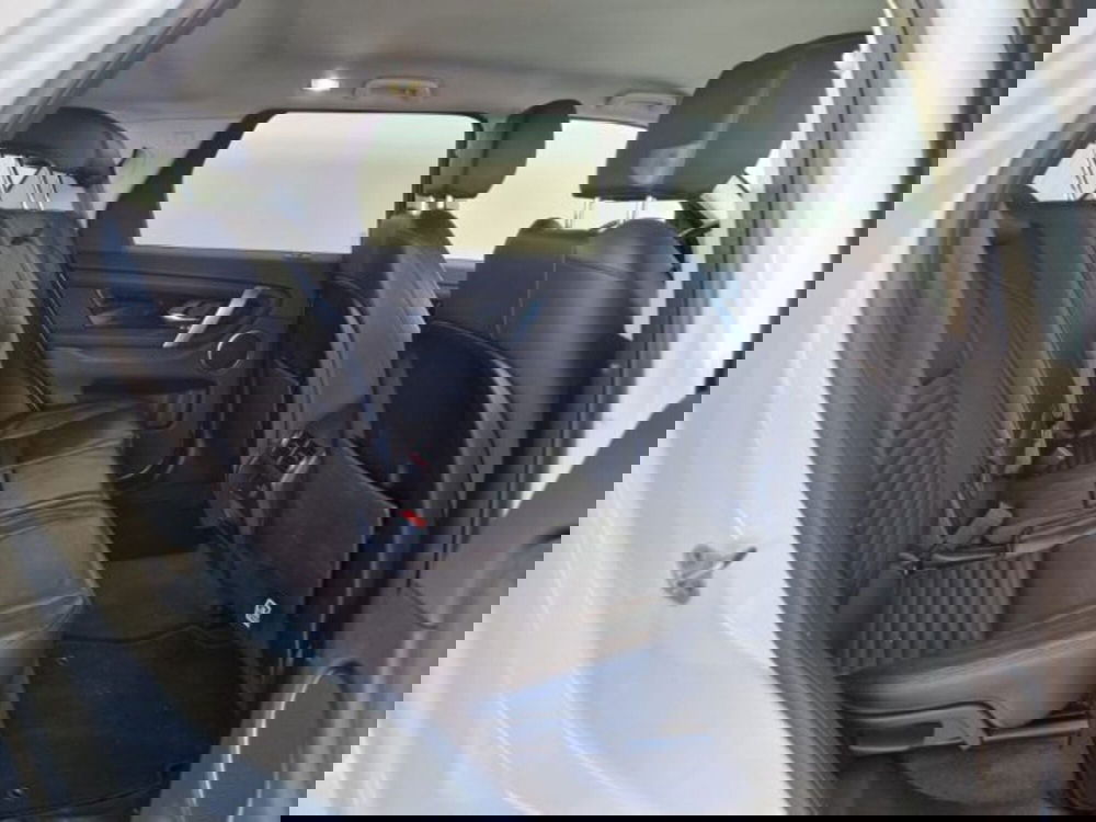Land Rover Discovery Sport usata a Modena (3)