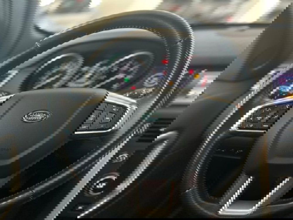 Land Rover Discovery Sport usata a Modena (10)