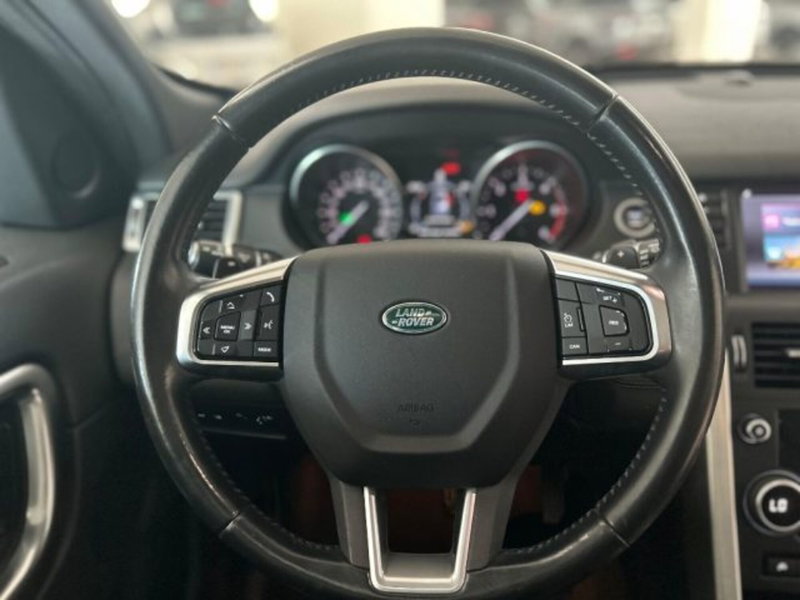 Land Rover Discovery Sport usata a Modena (10)